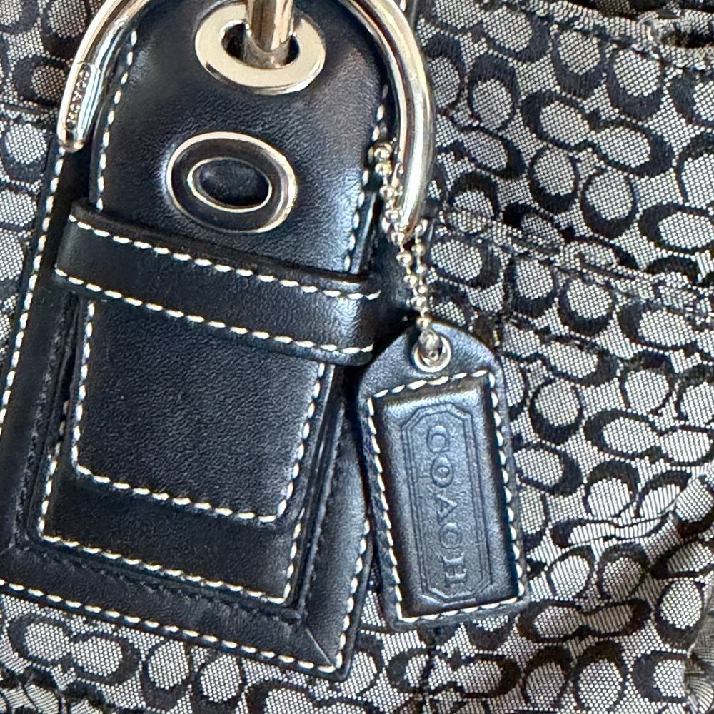 COACH Soho BUNDLE Signature C’s Black and Gray Shoulder Bag Set - Picture 4 of 9